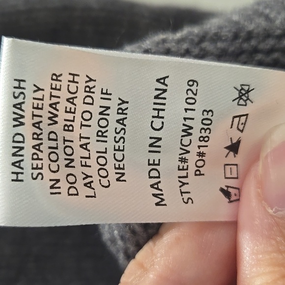 VICI-Pearl Embellished In Grey Sweater-Size Large - Picture 14 of 17